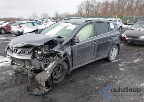 2014 Toyota Rav4 Le z USA, uszkodzony, nr VIN JTMBFREV2ED061687